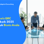 Tim profesional bisnis sedang berdiskusi di ruang rapat dengan tampilan digital interaktif di meja yang menampilkan konsep governance dan compliance.