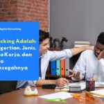 Ilustrasi hijack di lingkungan kerja seorang karyawan diam diam mengakses data rekannya di komputer kantor tanpa disadari