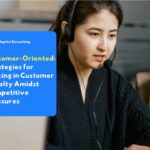 Illustration of a professional B2B support service team listening to and resolving client complaints as a manifestation of the implementation of a customer-oriented culture in the enterprise ecosystem.